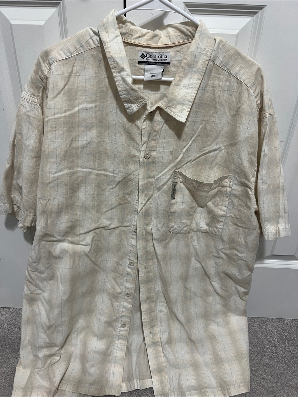 Columbia Men’s Short Sleeve Button-Up Shirt - Cream Plaid
